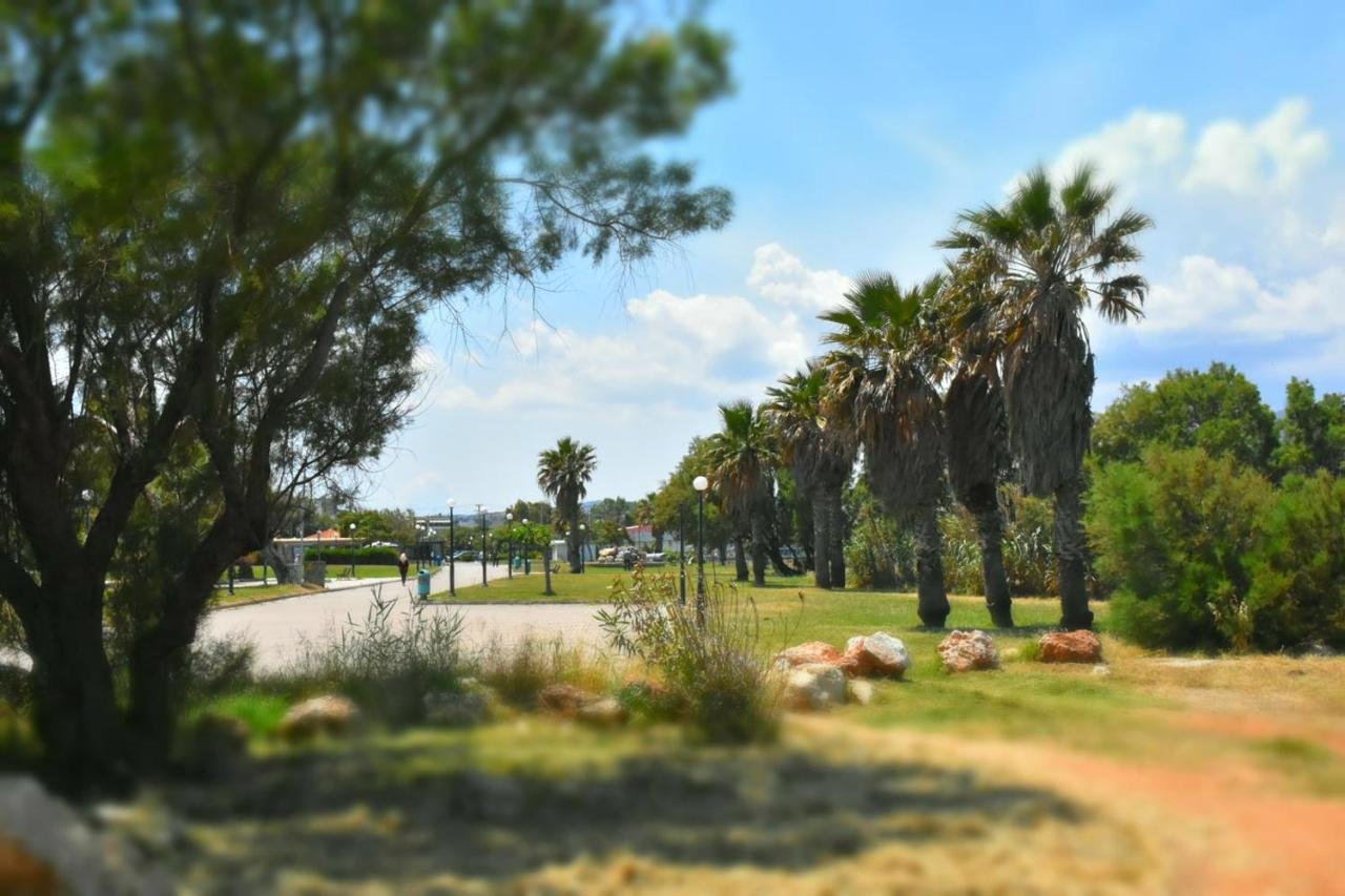 Seaside Meltemi Rafína